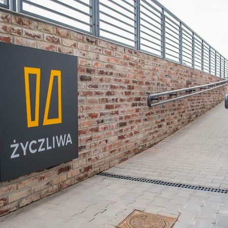 Zyczliwa Centrum Konferencyjno-Sportowe Breslavia Esterno foto