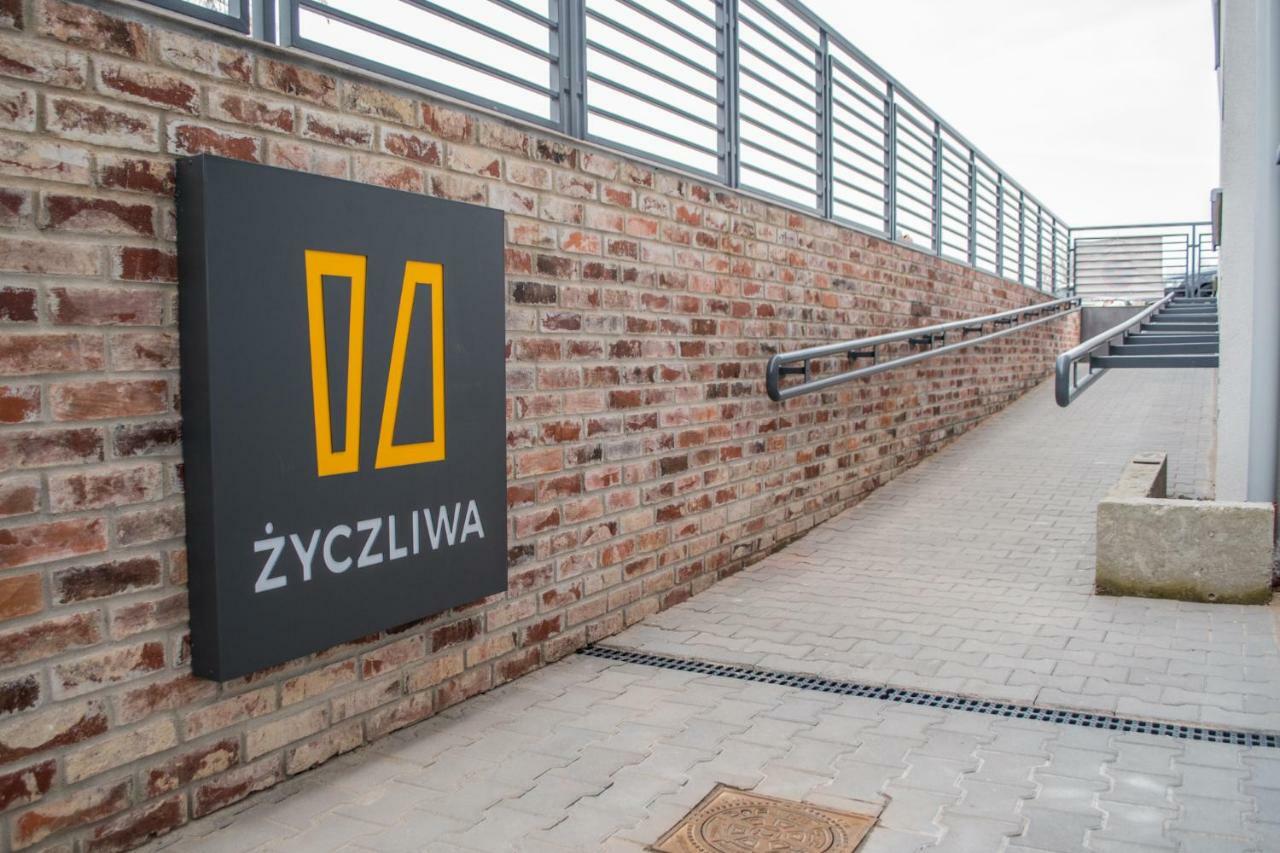 Zyczliwa Centrum Konferencyjno-Sportowe Breslavia Esterno foto